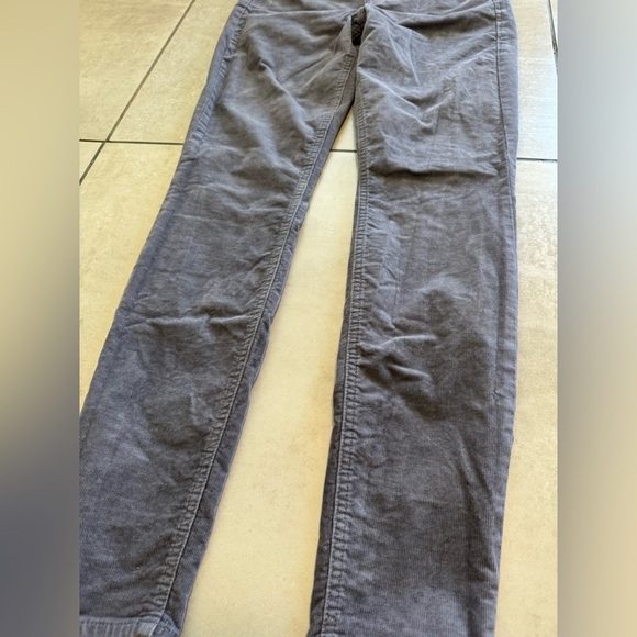 🔥 4 for $20 DEAL 🔥GAP High Rise Grey Corduroy Skinny Leggings Pants Sz 8/29T - Picture 10 of 12